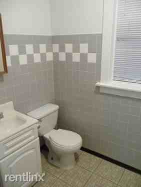 4750 N Whipple St - Photo 3 of 6