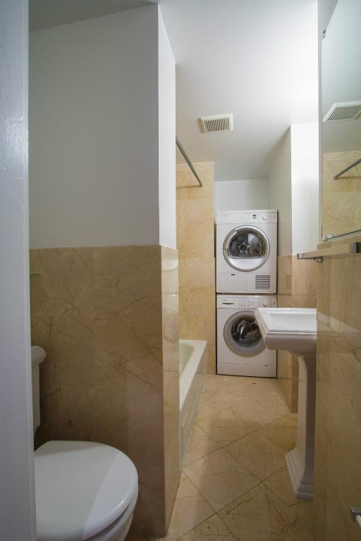 E 13th St #5C - Photo 4 of 4