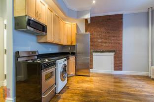 Clinton St #3B - Photo 1 of 1