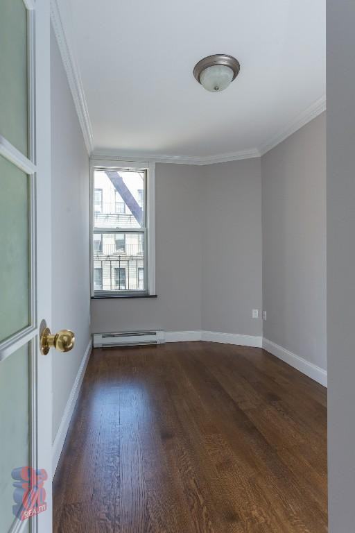437 W 53rd St #A4 - Photo 3 of 7