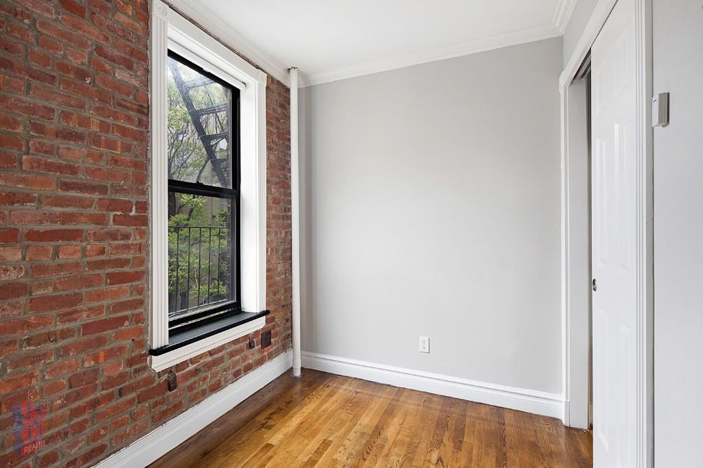 Mott St #16 - Photo 4 of 6