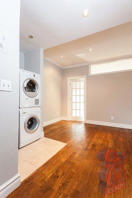 213 E 26th St #2A - Photo 2 of 5