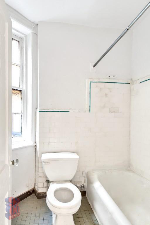 Leroy St #3D - Photo 4 of 4