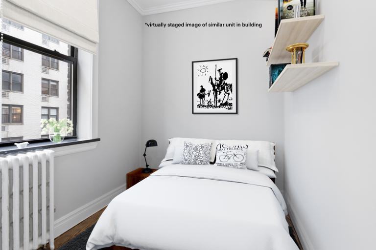 E 35th St #21 - Photo 2 of 5