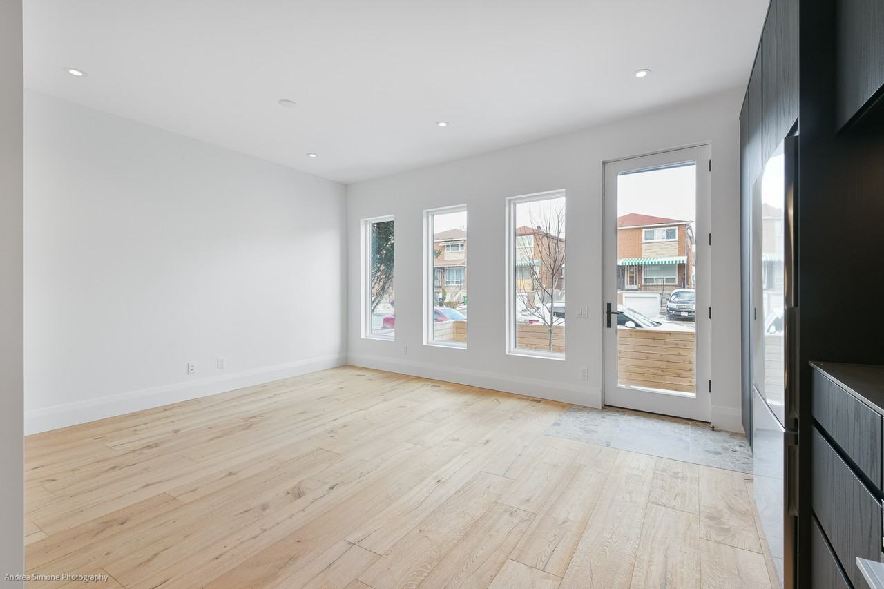 Ossington and Bloor New-Builds- UNIT A - Photo 2 of 23