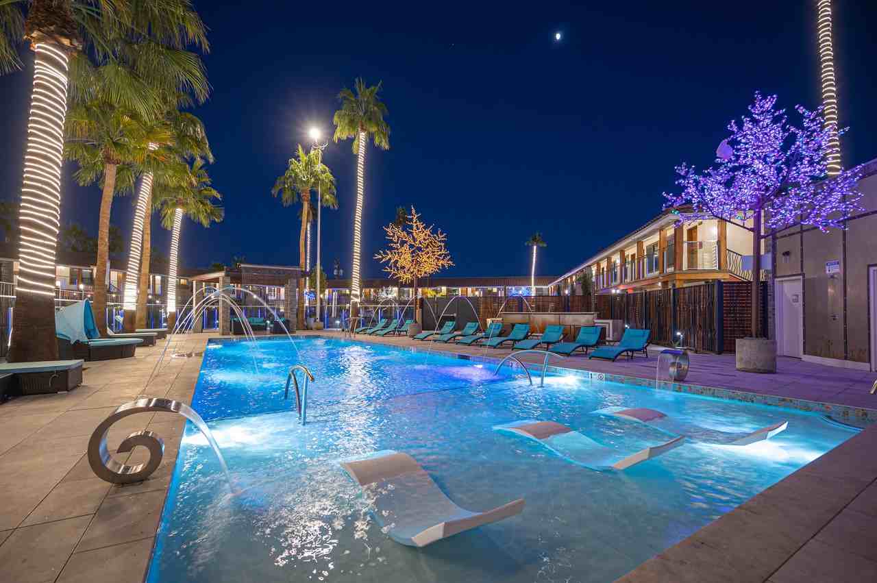 The BLVD Boutique Apartments 2205 South Las Vegas Boulevard, Las