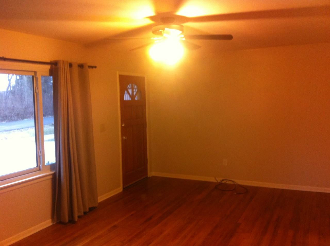 8608 E 117 St - Photo 2 of 9