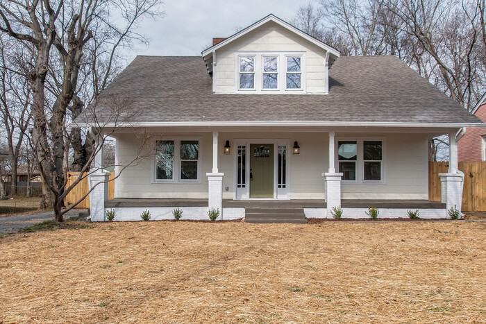 2610 Buchanan St - Photo 2 of 31