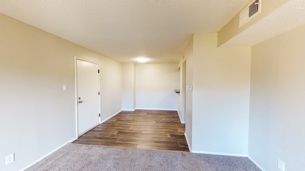 Crossings at Northpointe Apartments for Rent - 3144 Sunswept Park Dr