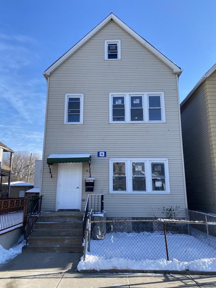 9605 Avenue L - 1R #1R - Photo 7 of 7