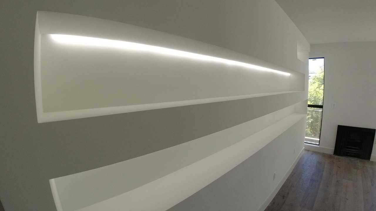 8811 Burton Way #417 - Photo 3 of 18