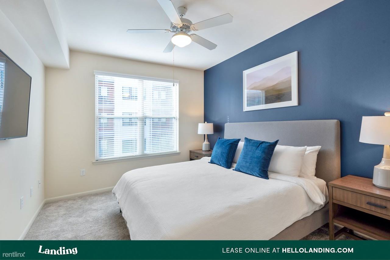 Landing Furnished Apartment The Townhomes At Beau Rivage - Photo 2 of 19