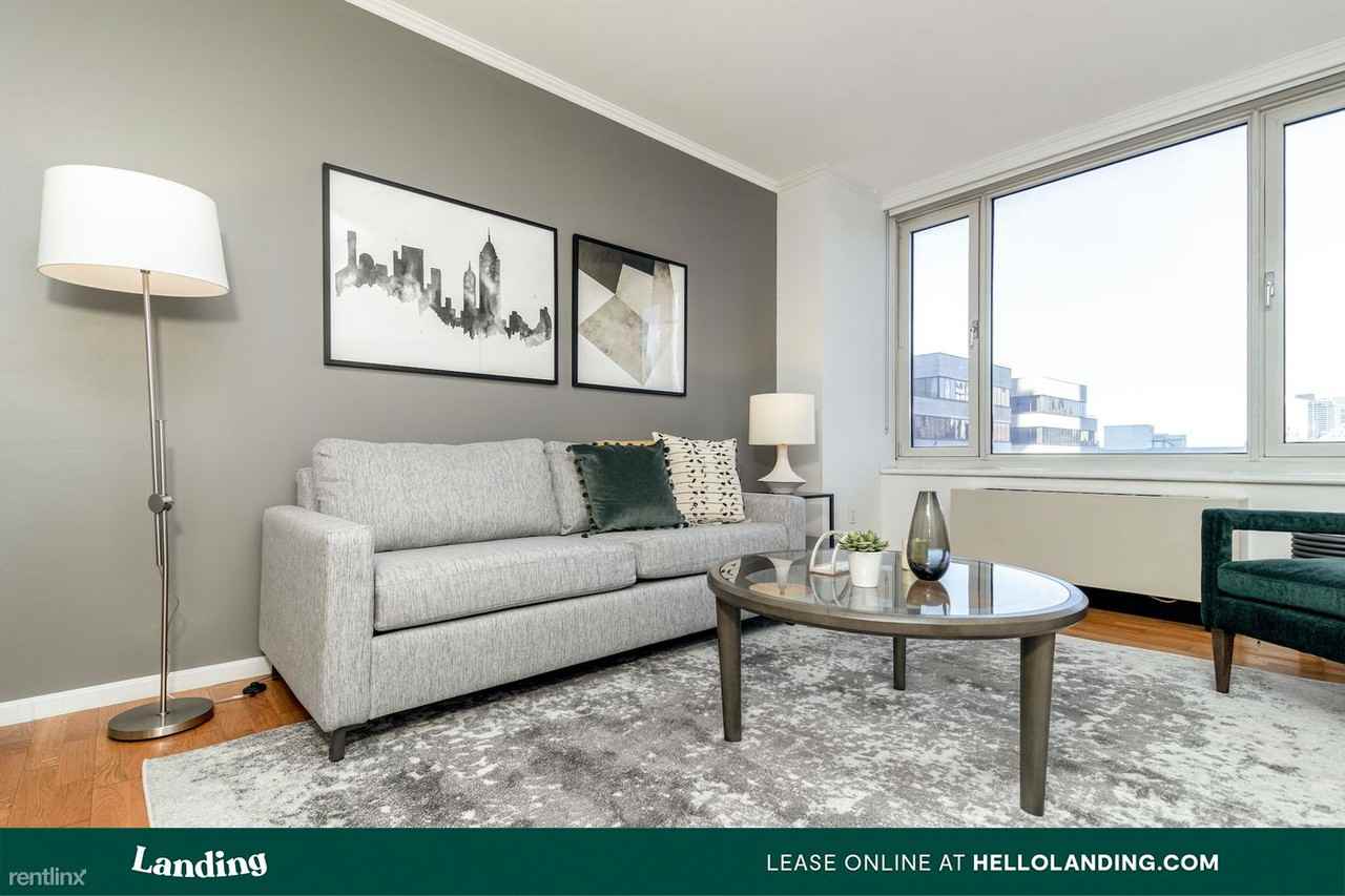 Landing Furnished Apartment Griffis Bellevue Station - Photo 2 of 50