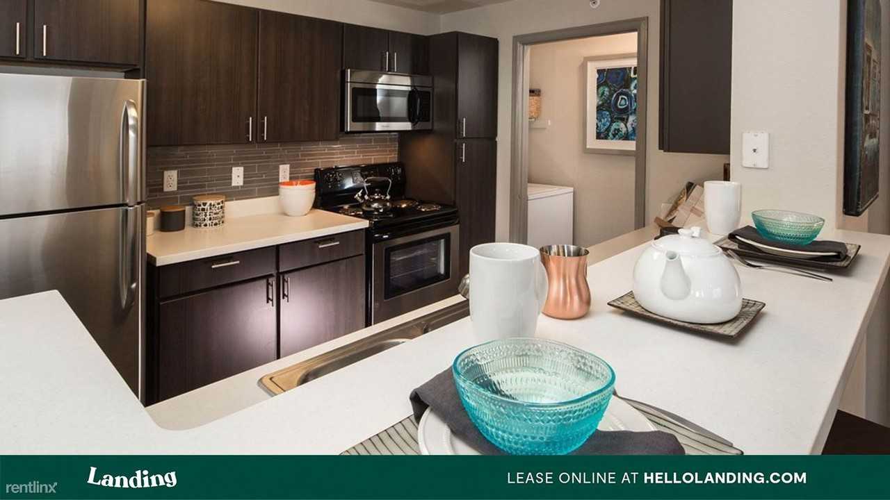 Landing Furnished Apartment Griffis Lafayette Station Apartments - Photo 3 of 50