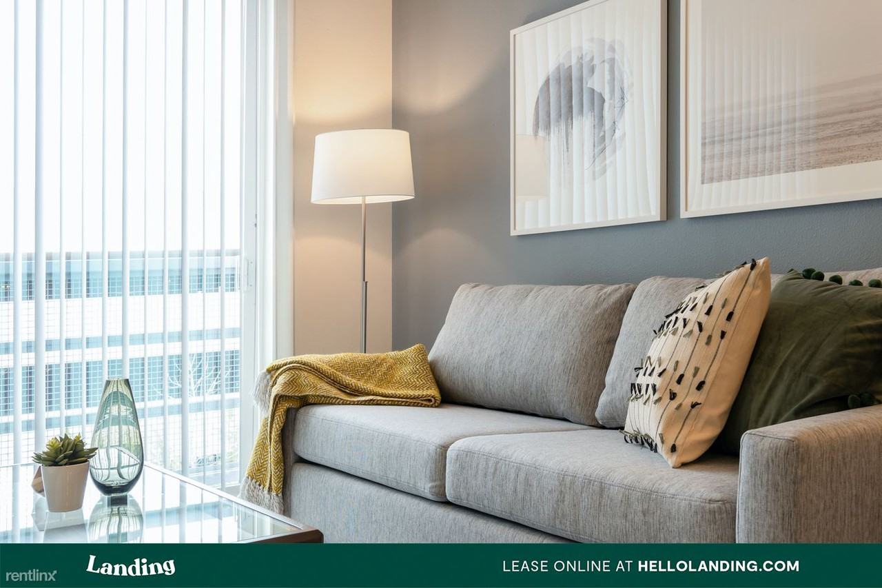 Landing Furnished Apartment Abacus Alamo Ranch - Photo 2 of 50