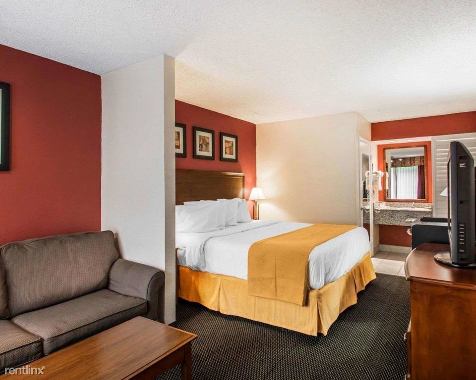 2520 Stirling Rd - Photo 3 of 4