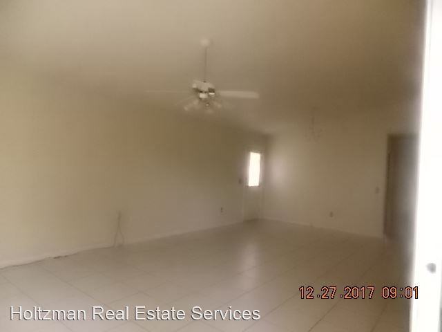 901 Rice Ct - Photo 2 of 16
