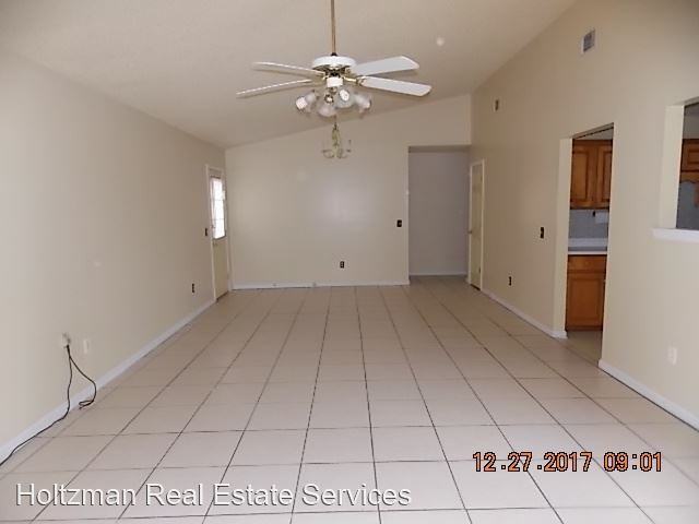 901 Rice Ct - Photo 3 of 16