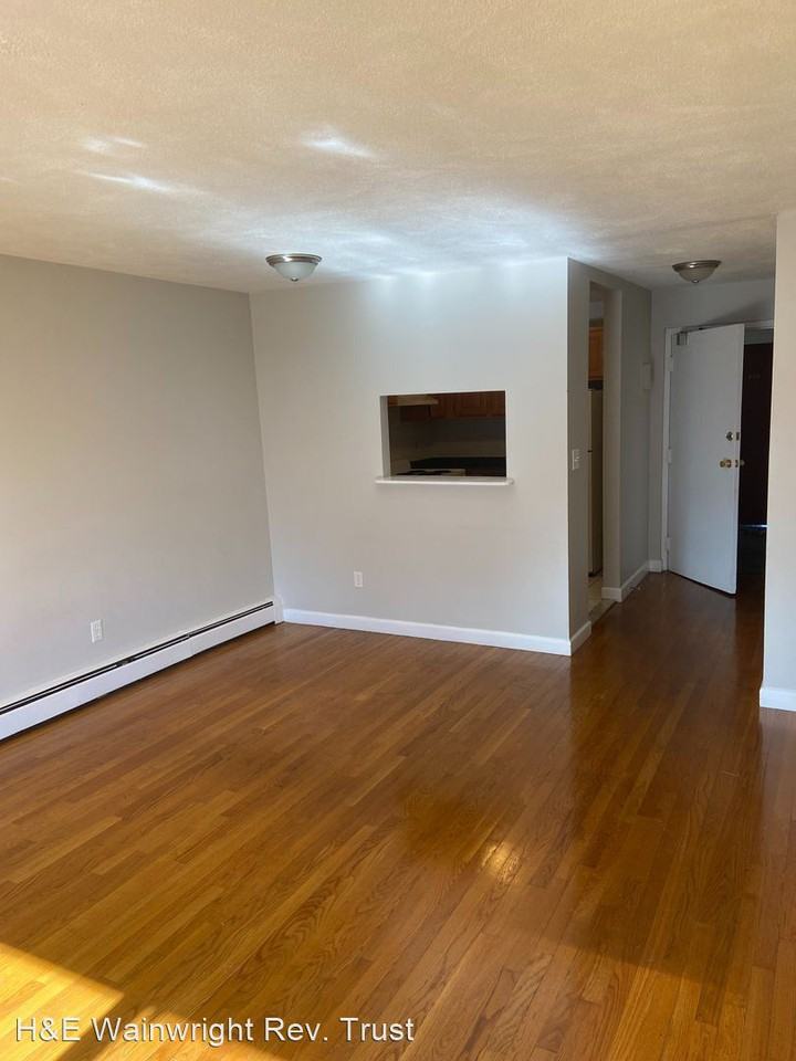 10 Copeland St - Photo 2 of 7