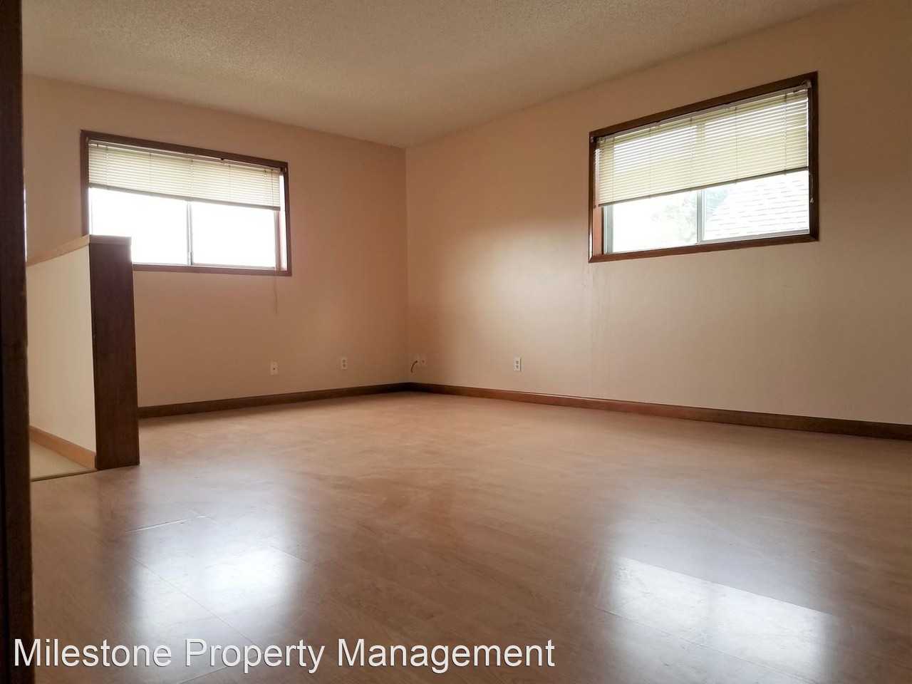 Cathlamet 150 2nd Street - Photo 3 of 13