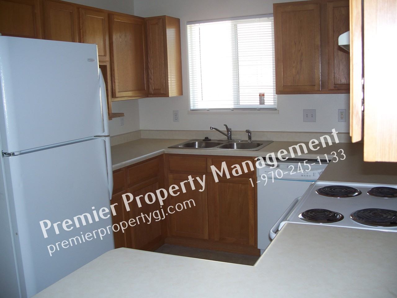 614 Bear Valley Dr - Photo 6 of 9