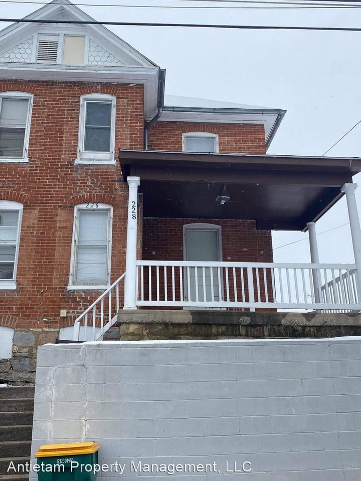 228 Ridge Avenue - Photo 2 of 19