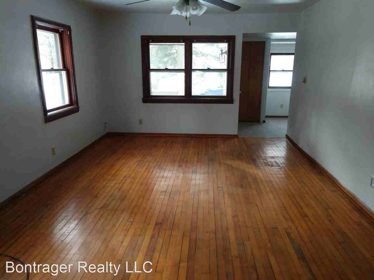 413 1/2 Hackett Rd - Photo 2 of 9