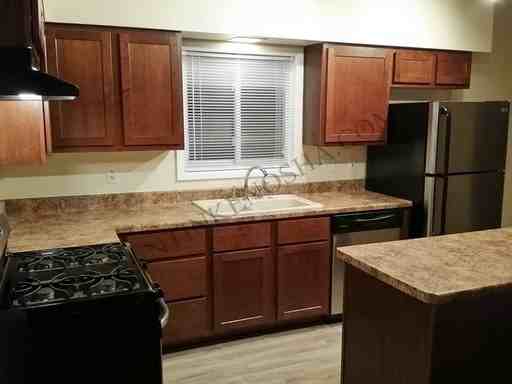 5821 60th St - Photo 2 of 25