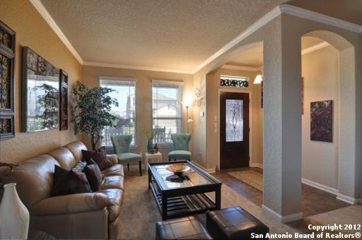 5565 Saffron Way - Photo 2 of 25