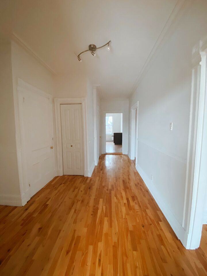 4398 Rue De Bordeaux - Photo 2 of 5