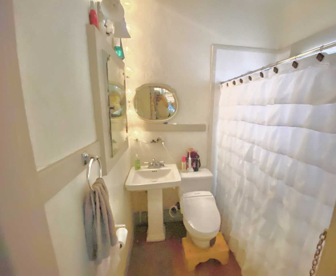 502 North 1st Avenue - 701 E 6th street - Photo 7 of 11