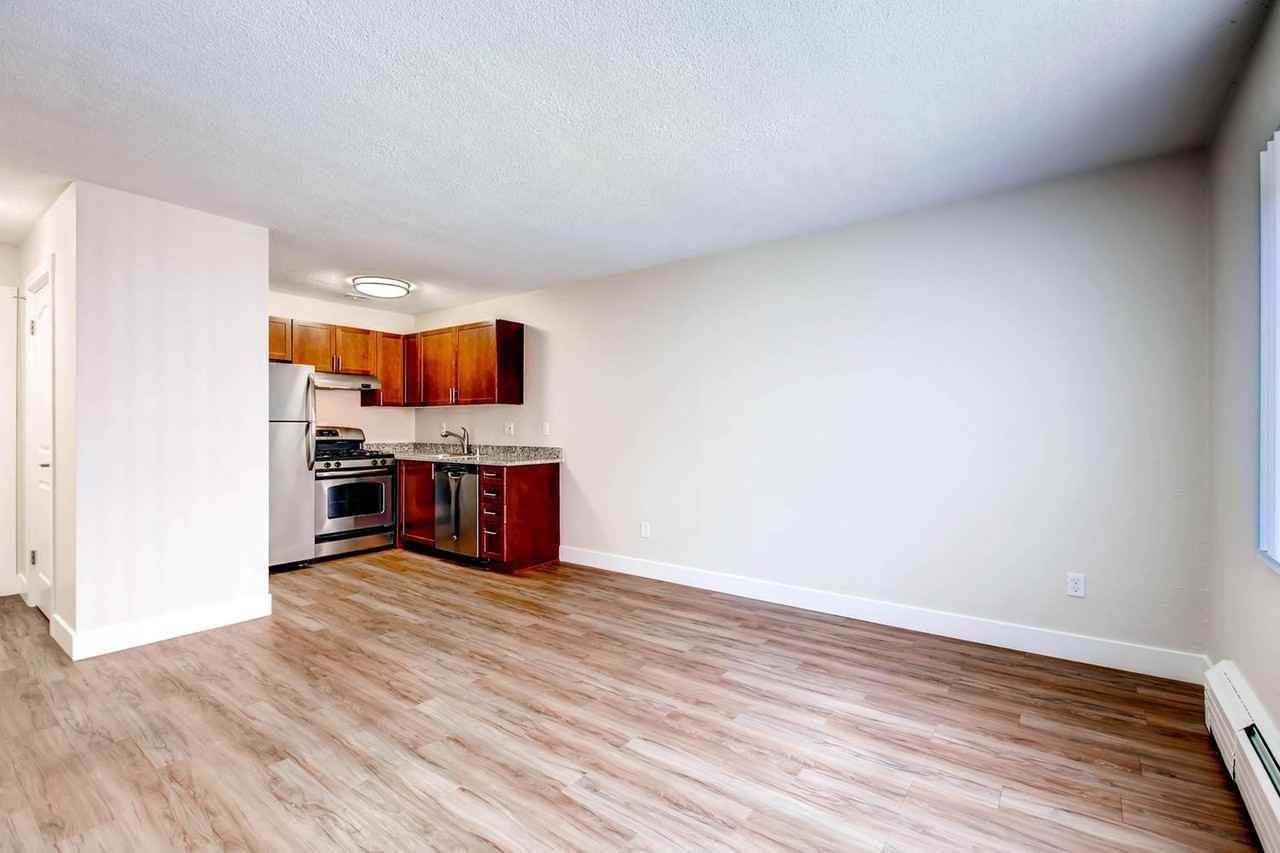 Off Broadway Flats - Photo 6 of 16