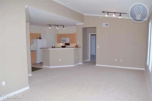 1521 Cedar Springs Rd #F19 - Photo 3 of 4