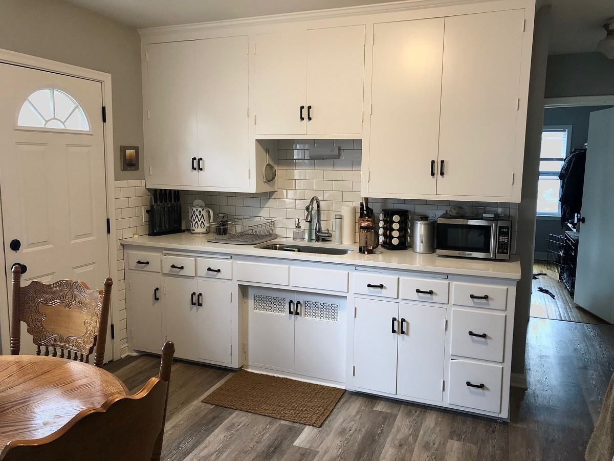 3113 42nd Avenue South - Photo 2 of 7
