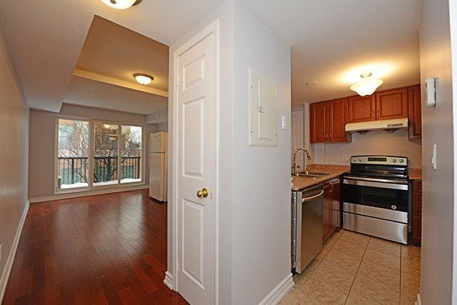 3045 Finch Avenue West - Photo 3 of 15