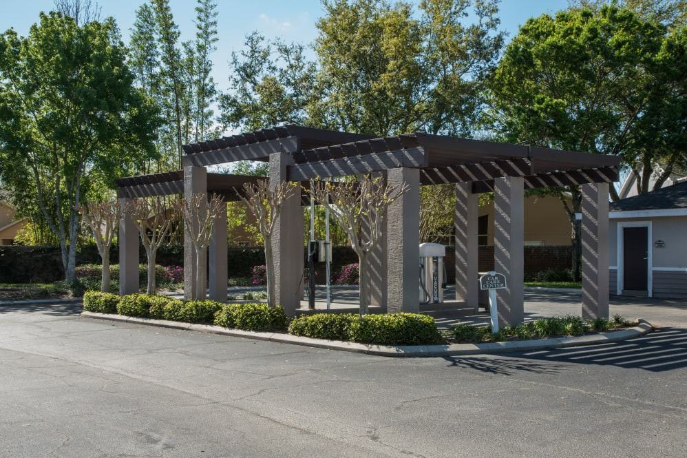 1903 Grand Isle Cir #211