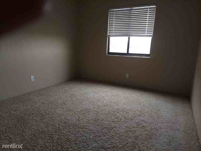 3257 3257 S Parker Rd 3402 - Photo 3 of 4