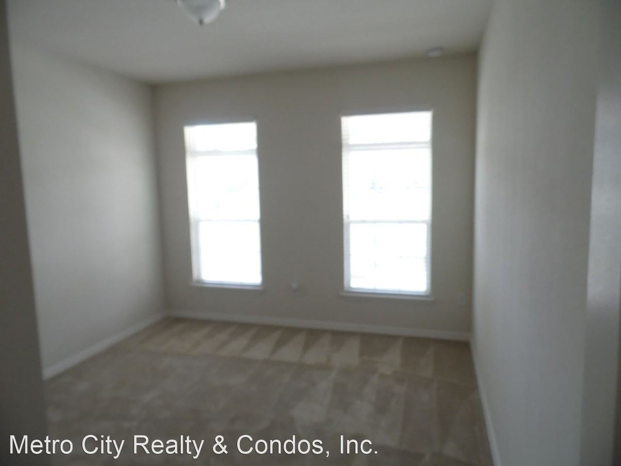 11909 Cave Run Ave - Photo 4 of 21