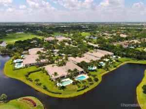 115 Village Clubhouse Cir - Photo 3 of 33