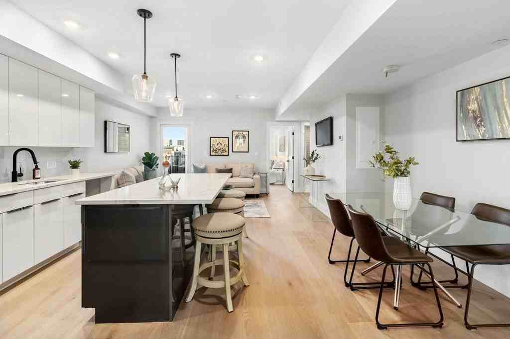 321 West Broadway #6 - Photo 3 of 13