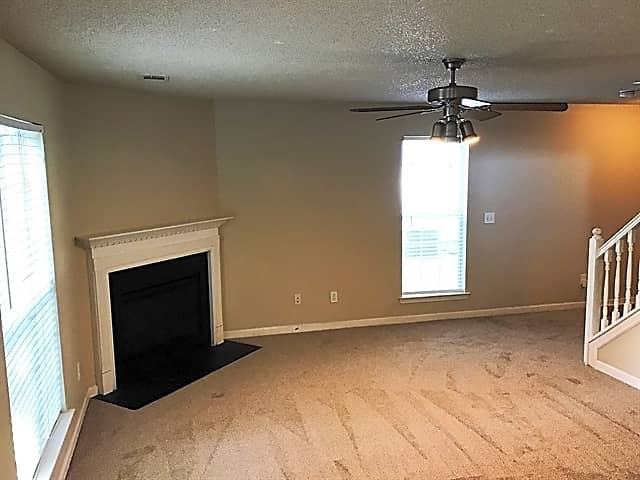 5016 Kens Ct - Photo 2 of 19