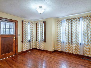 7720 Hogue Road - Photo 2 of 2