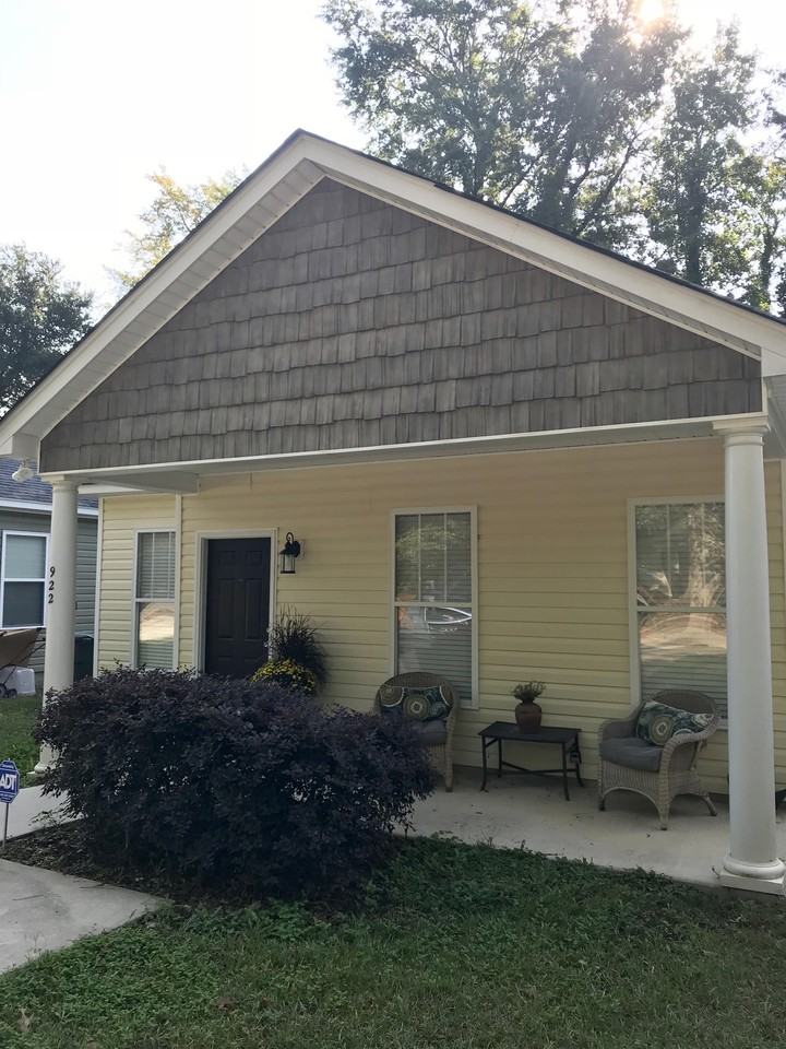 922 Woodlawn Avenue #1 - Photo 2 of 41