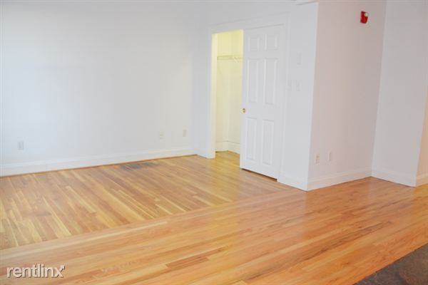 90 Warrenton St - Photo 2 of 16