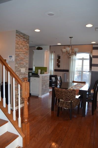 131 Rock Hill Rd - Photo 3 of 16