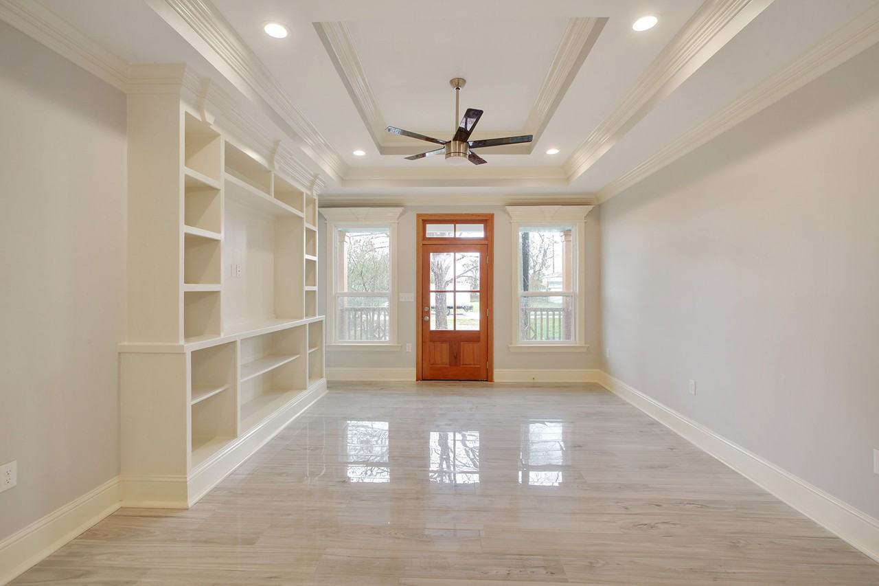 3221 Lowerline Street - Photo 3 of 16