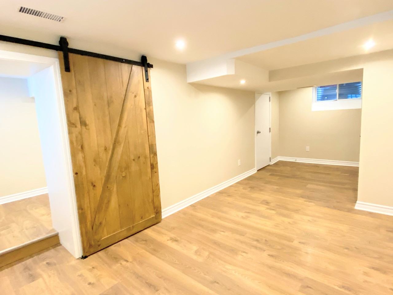 15 Rutherford Avenue - Photo 3 of 10