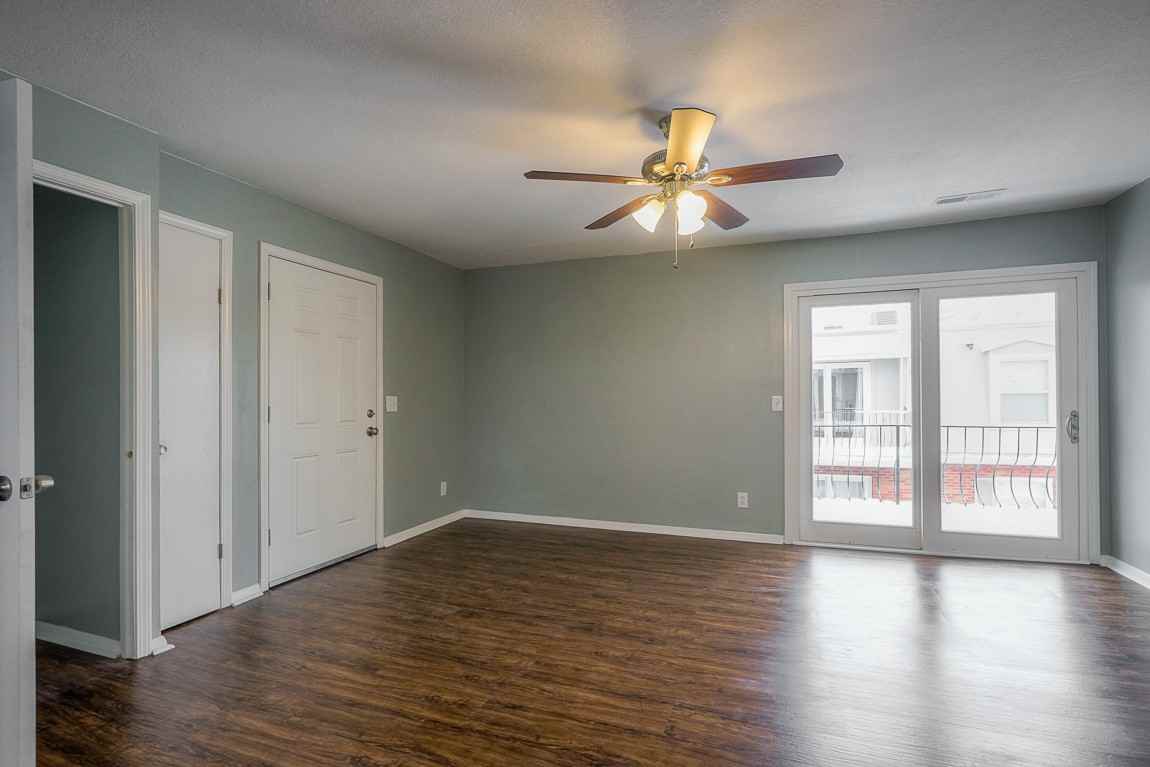 4115 Warwick Blvd #4115-5 - Photo 4 of 30
