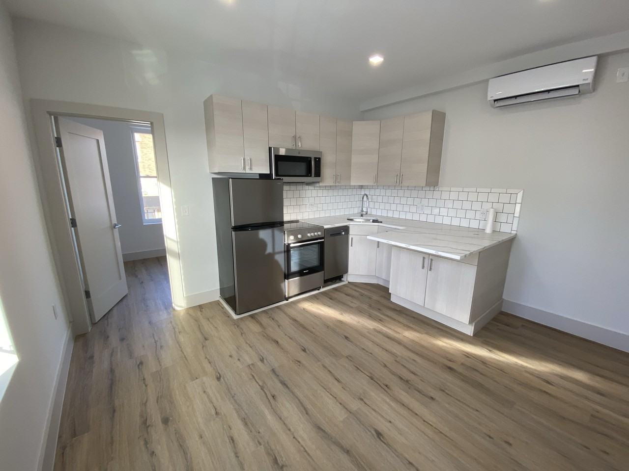 558 Main St Apt 2a #558-2A - Photo 6 of 20