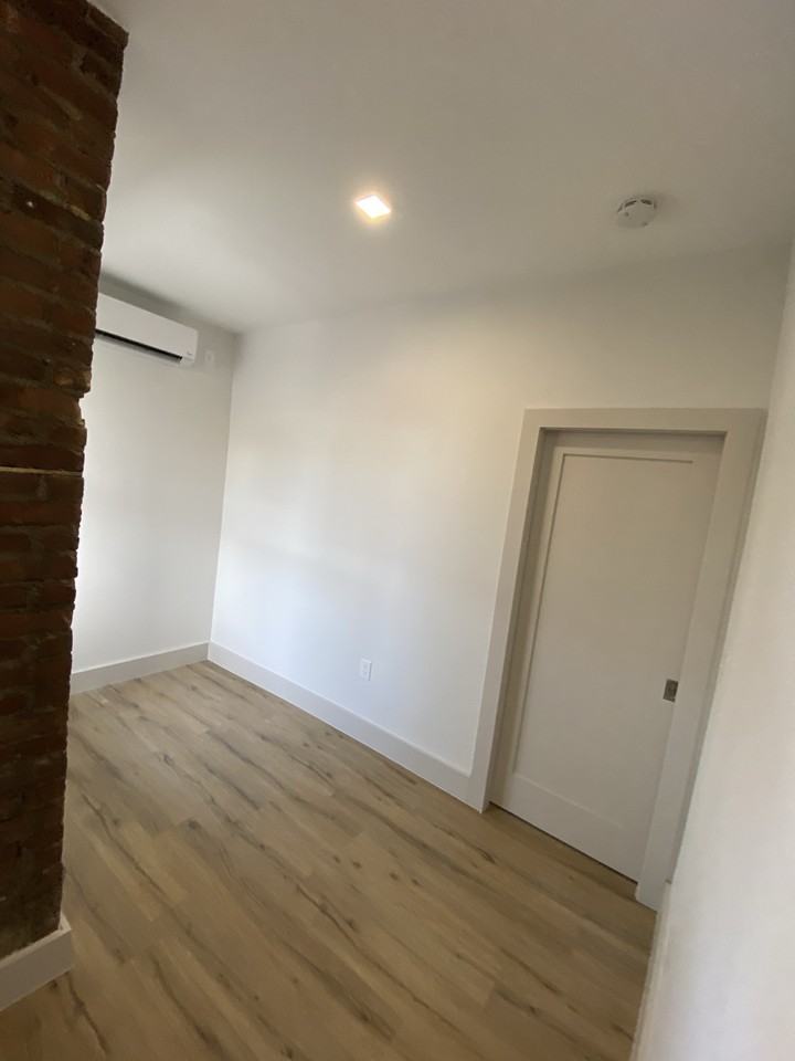 558 Main St Apt 2a #558-2A - Photo 5 of 20